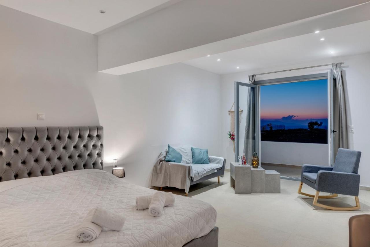 Chrysonisos Suites With Sunset & Seaviews Near Кіні Екстер'єр фото